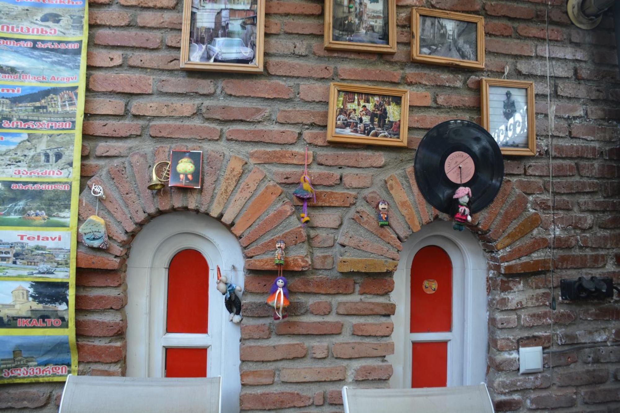 Old House Luca Hotel Tbilisi Exterior photo